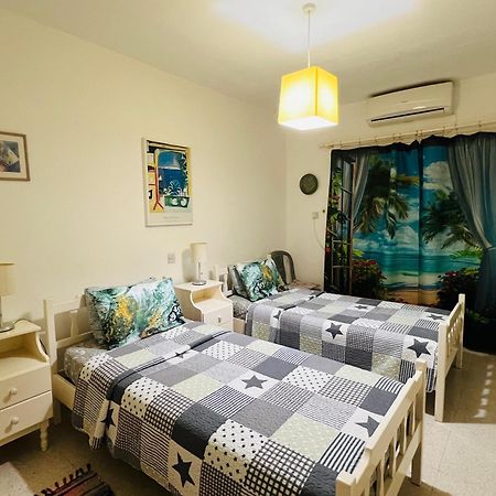 Taniandres Apartments Paralímni Eksteriør bilde