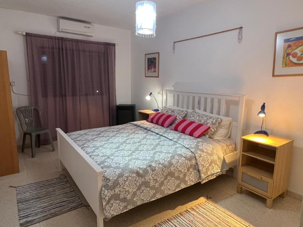 Taniandres Apartments Paralímni Eksteriør bilde