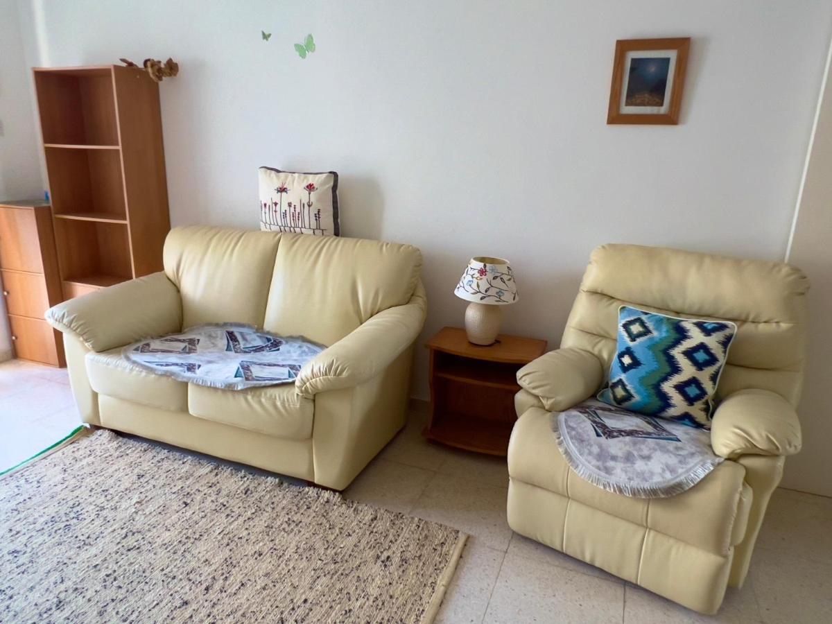 Taniandres Apartments Paralímni Eksteriør bilde
