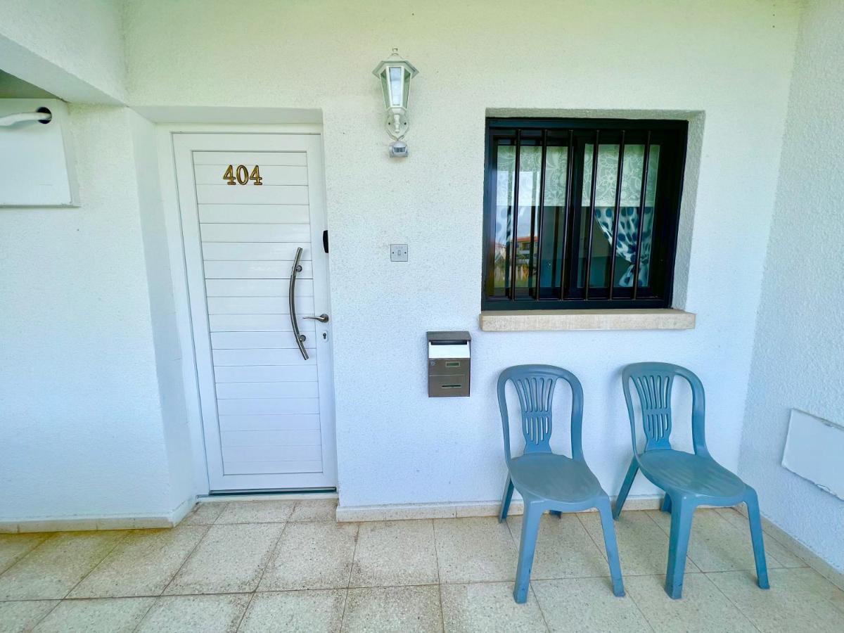 Taniandres Apartments Paralímni Eksteriør bilde