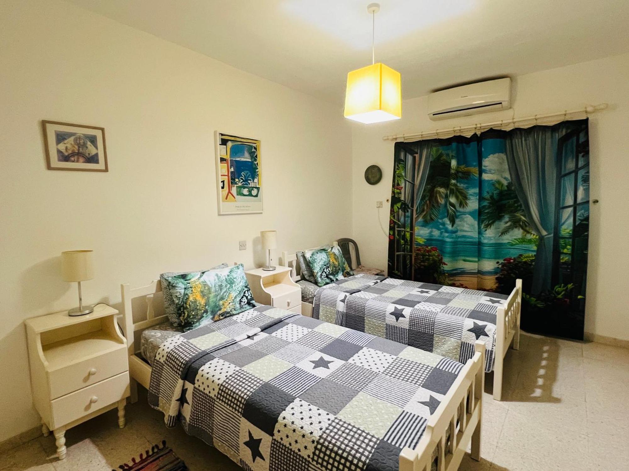 Taniandres Apartments Paralímni Eksteriør bilde