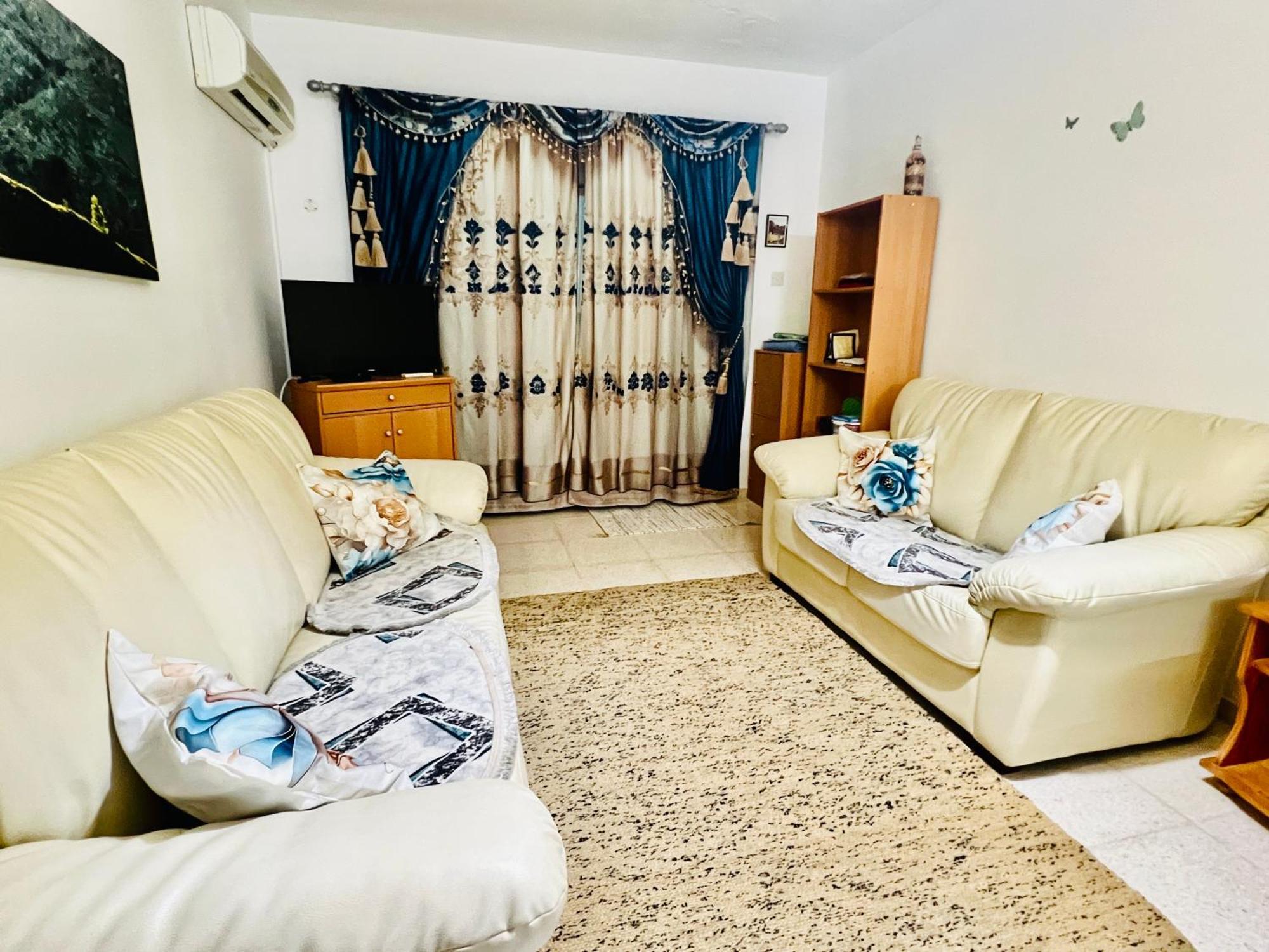 Taniandres Apartments Paralímni Eksteriør bilde